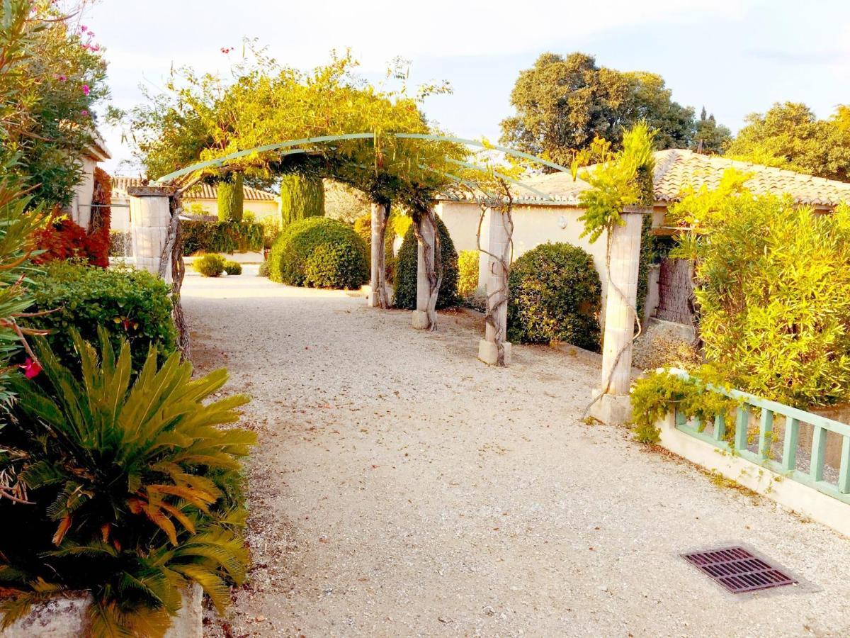 Villa Le Mazet De Lola Saint-Rémy-de-Provence Exterior foto